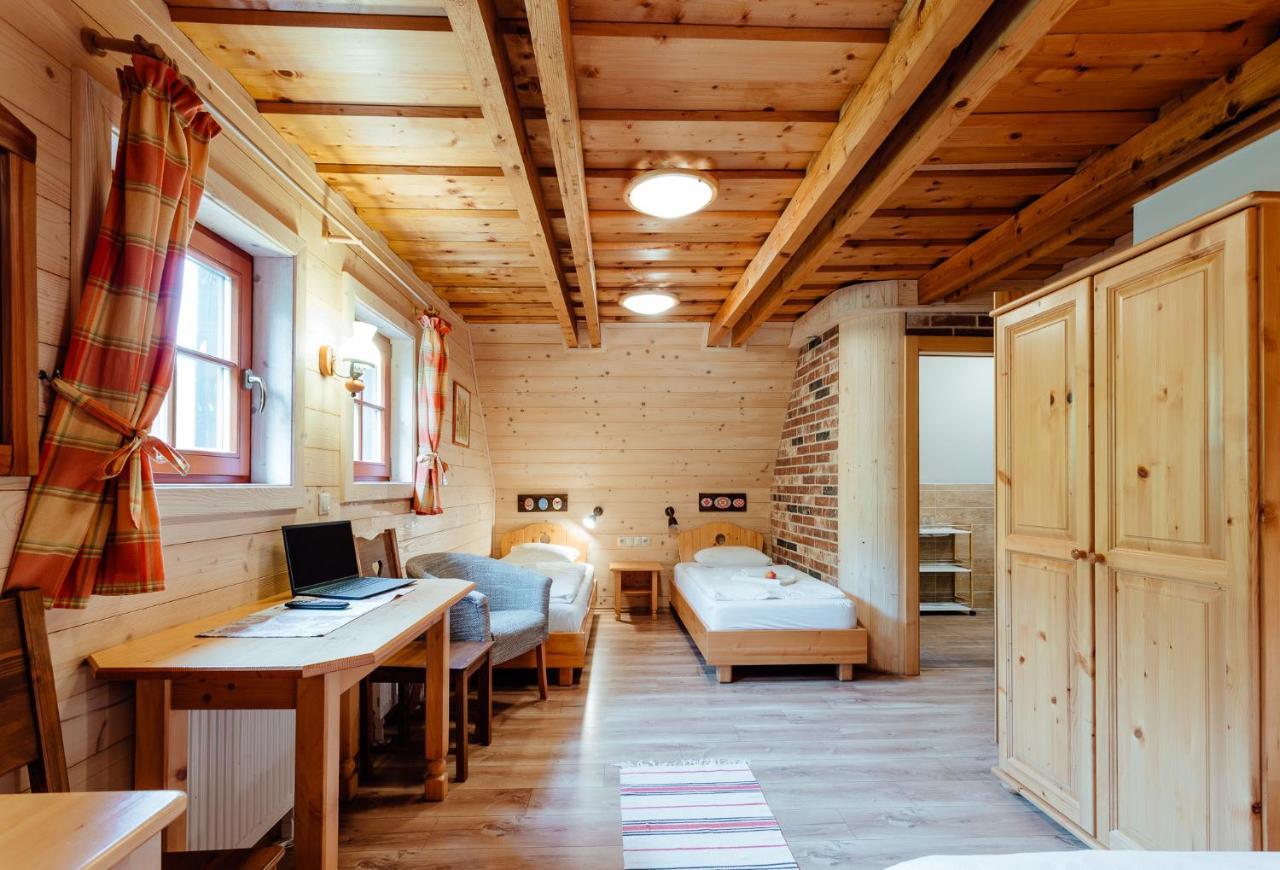Wellness Rezort Janosikov Dvor Zázrivá Exterior foto