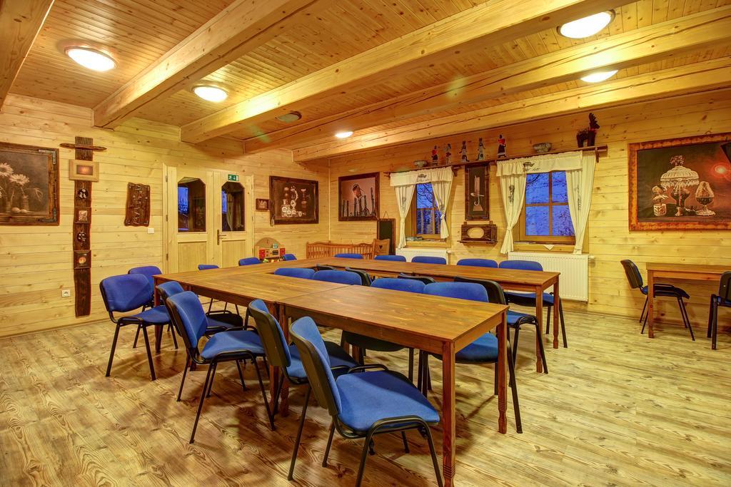 Wellness Rezort Janosikov Dvor Zázrivá Exterior foto